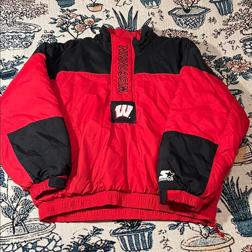 STARTER Wisconsin Badgers Jacket